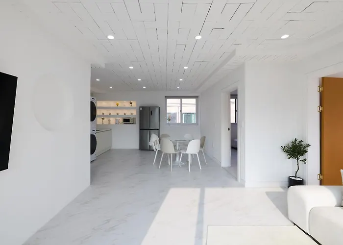 180sqm 3r 2b Hongdae Area Séoul