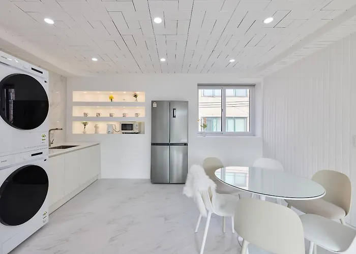 180sqm 3r 2b Hongdae Area 4* Séoul