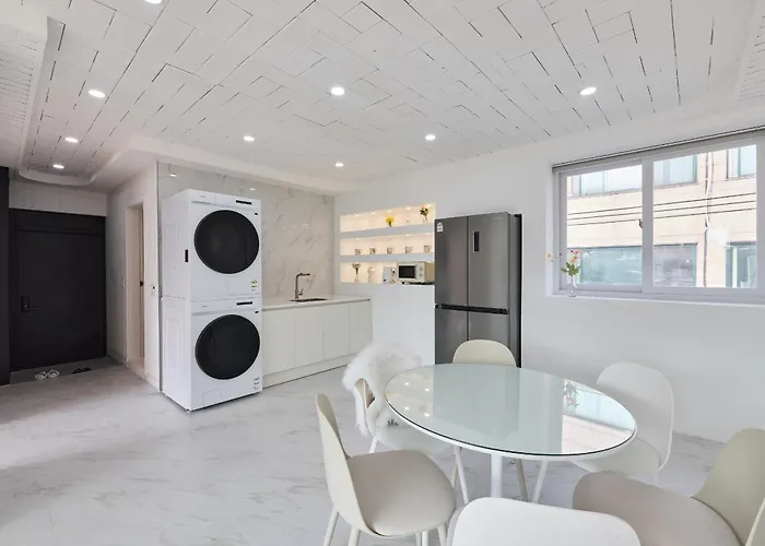 Maison d'hôtes 180sqm 3r 2b Hongdae Area Séoul