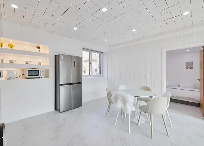 180sqm 3r 2b Hongdae Area Séoul
